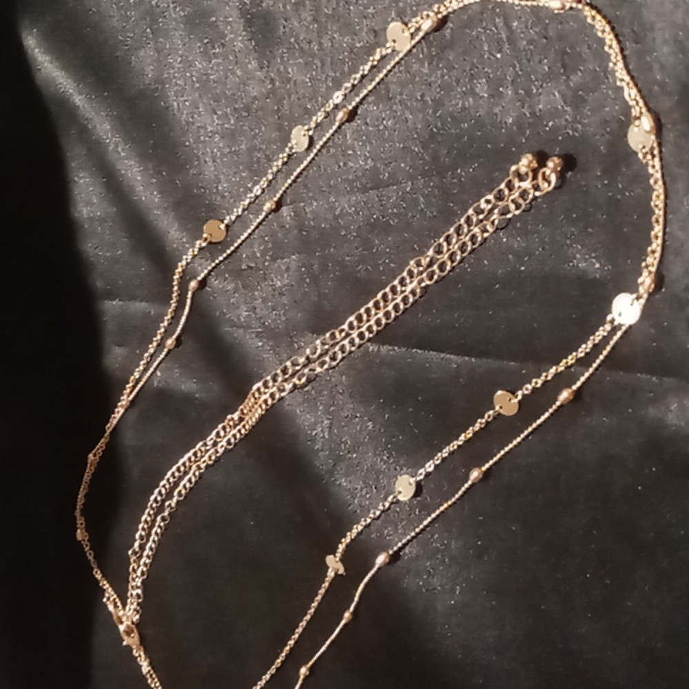 Vivilly Belly chains 1 beaded & 1 sequin. Gold tone size 28 to 38 inches long